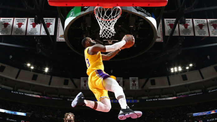 Lebron Dunk