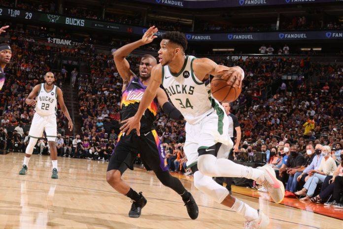 Bucks vs. Suns in game 1 of the NBA Finals.
