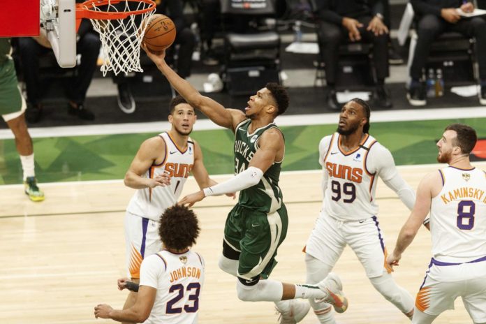 Bucks vs. Suns, game 3