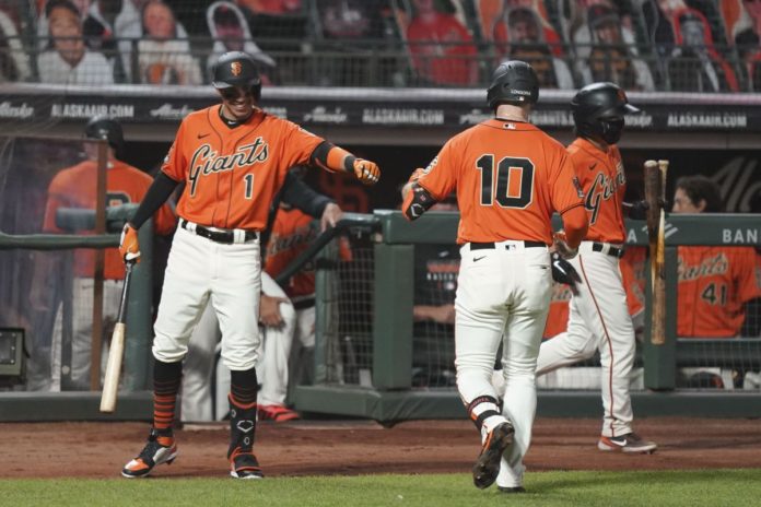 San Francisco Giants players celebrating.