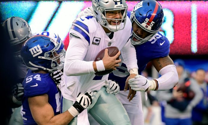 Dak prescott running through the Giants defense.